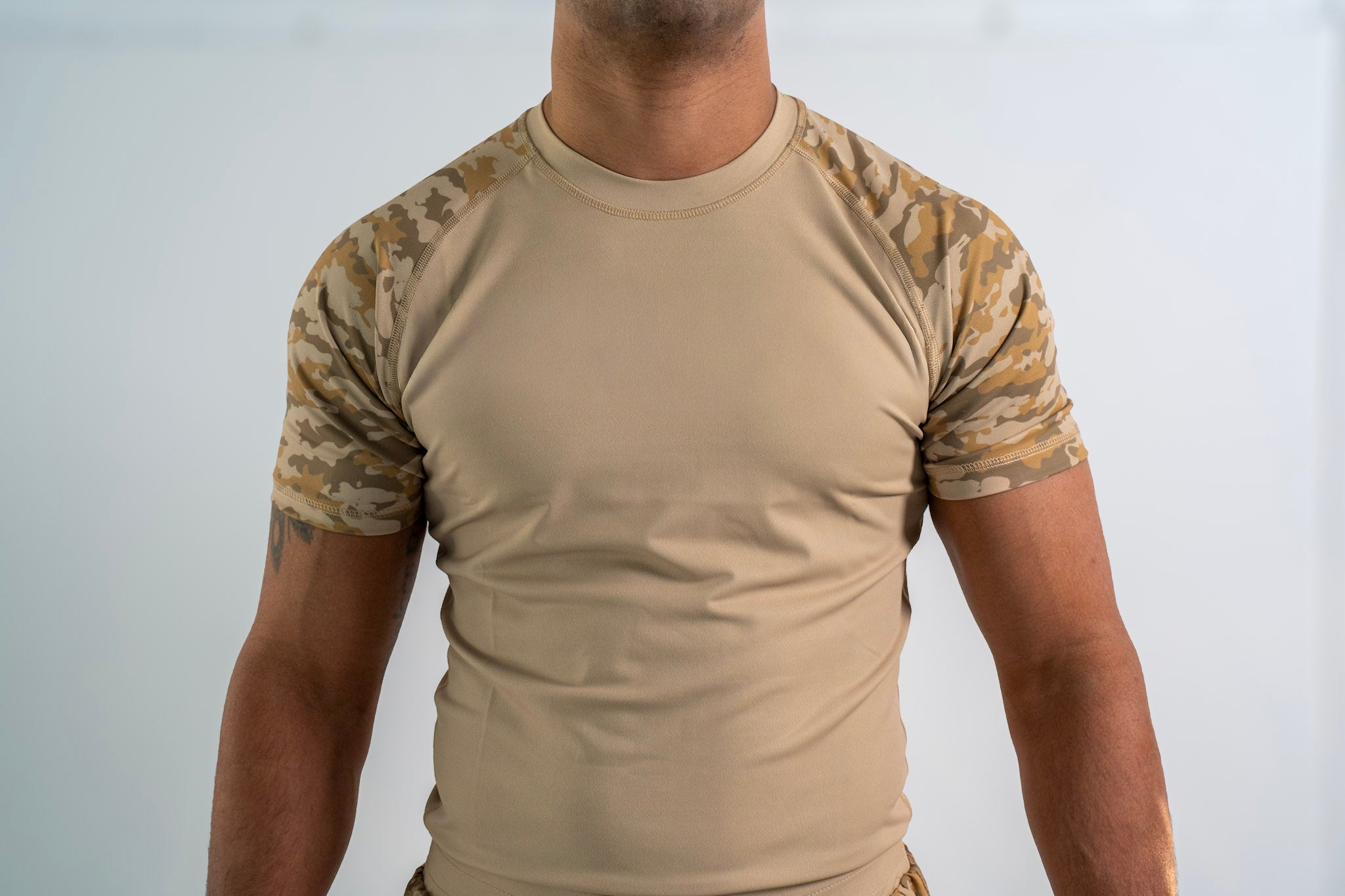 Men's Rash Guard Top — Beige – LINEAGE